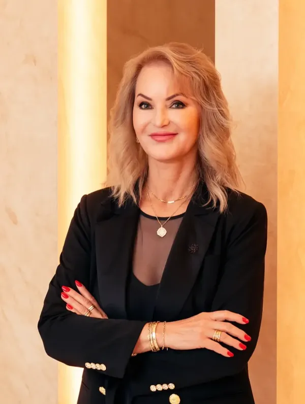 Jarmila H. Ďurkovičová, zdravotná sestra štúdia Be Beautiful